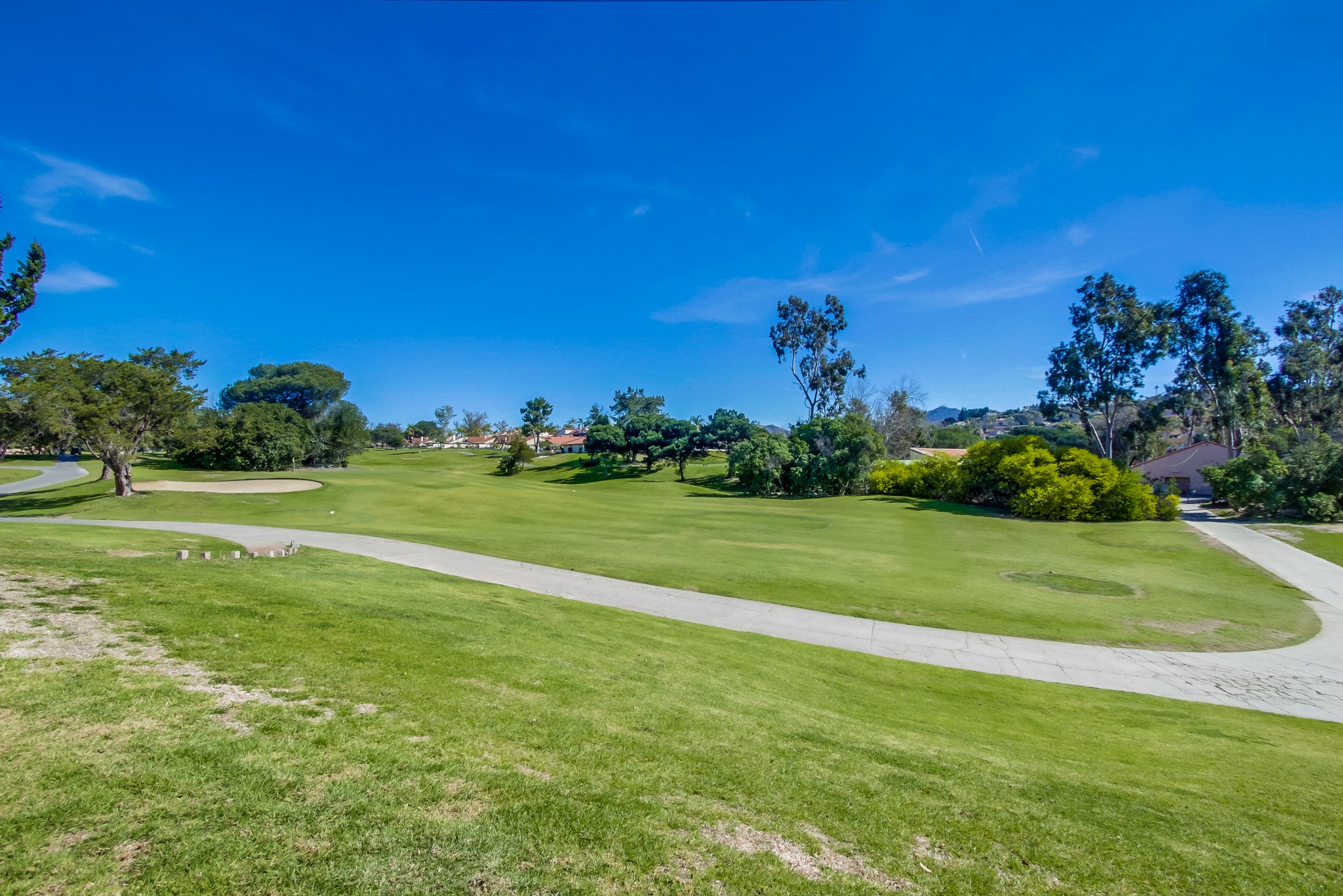 Virtual tour photo 40 of 60 for 12555 Oaks N Dr