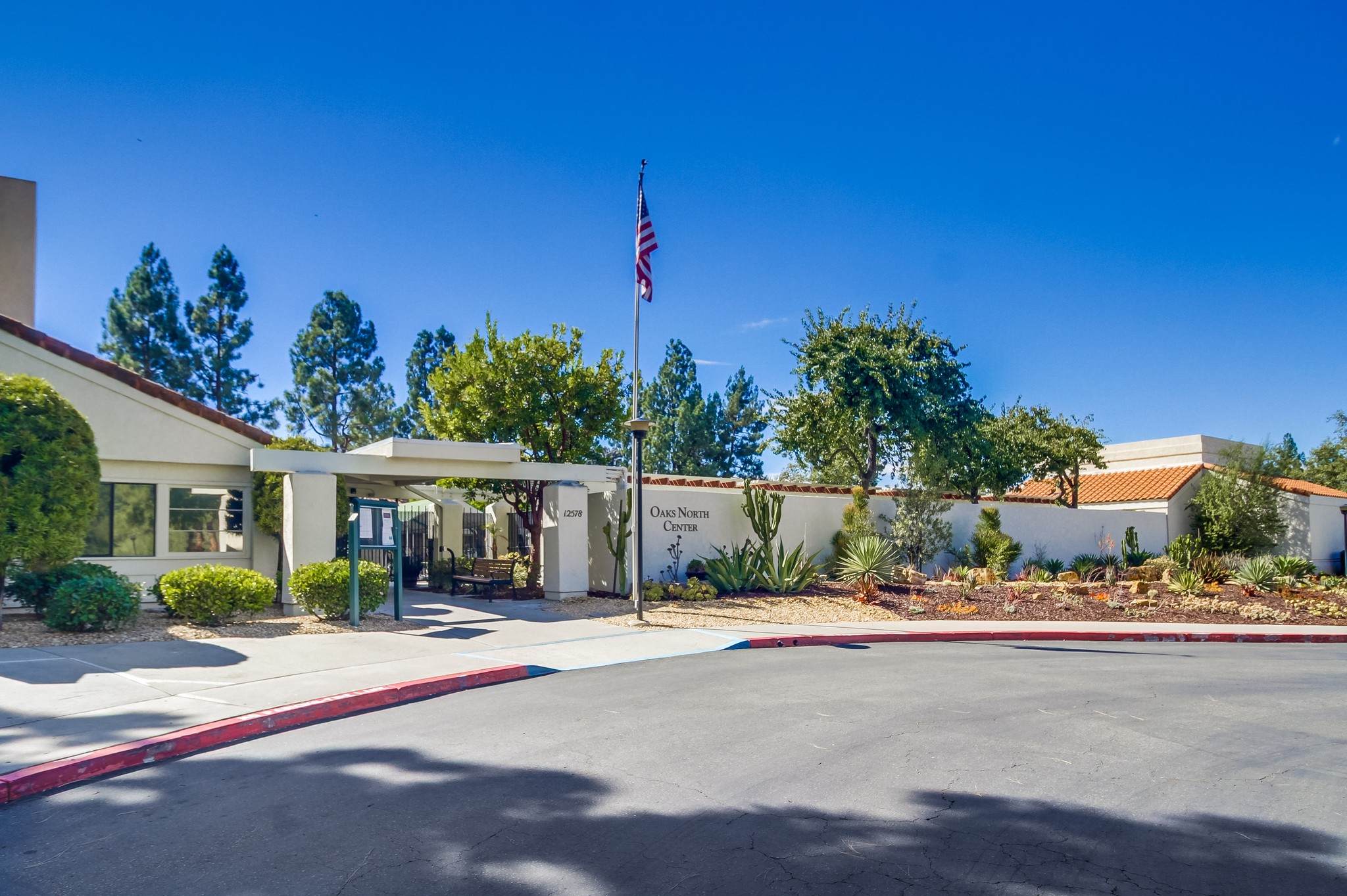 Virtual tour photo 47 of 60 for 12555 Oaks N Dr