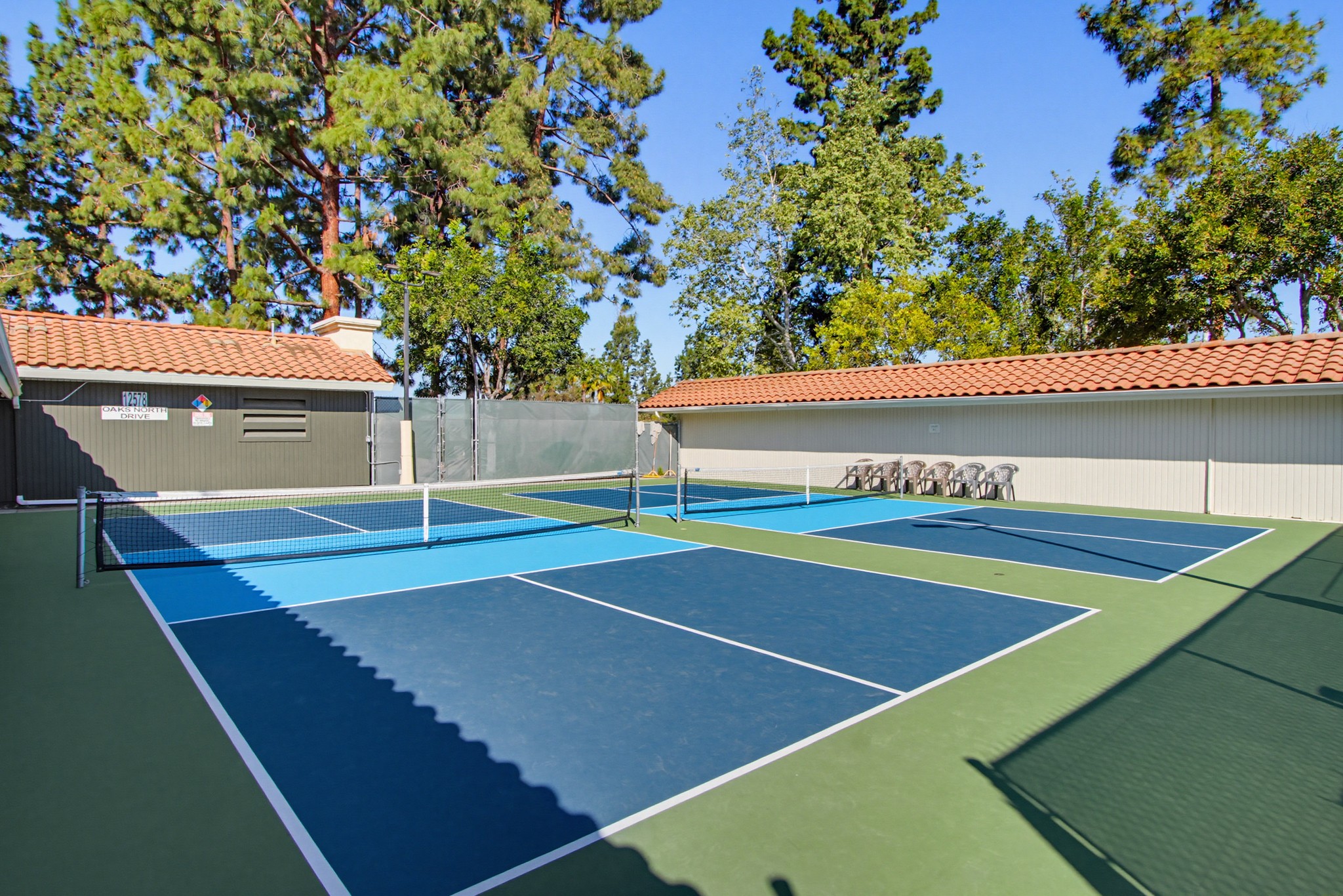 Virtual tour photo 52 of 60 for 12555 Oaks N Dr