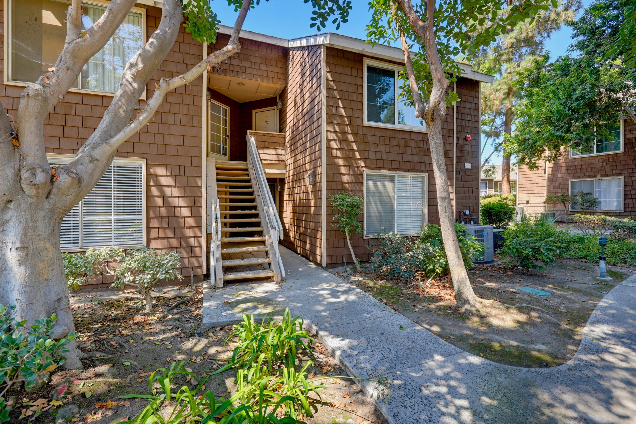 Virtual tour photo 3 of 57 for 12555 S Euclid St Apt 111