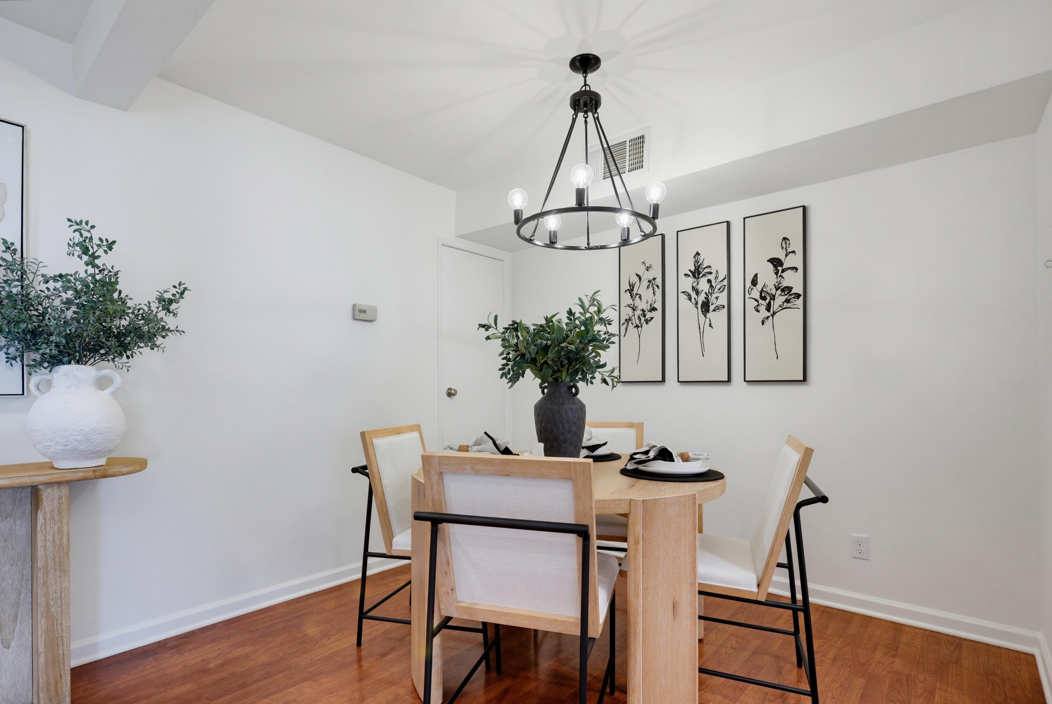Virtual tour photo 21 of 57 for 12555 S Euclid St Apt 111
