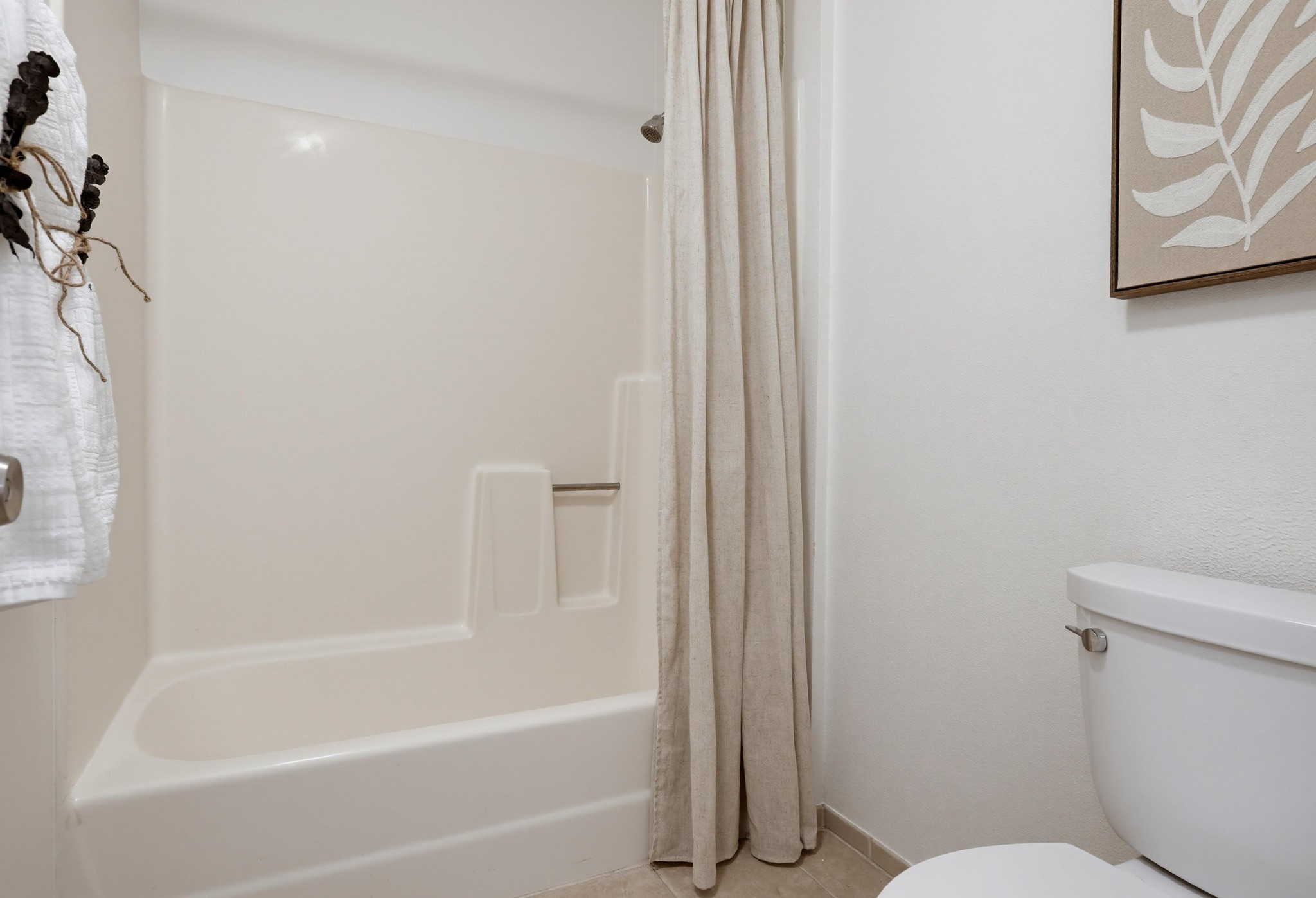 Virtual tour photo 38 of 57 for 12555 S Euclid St Apt 111