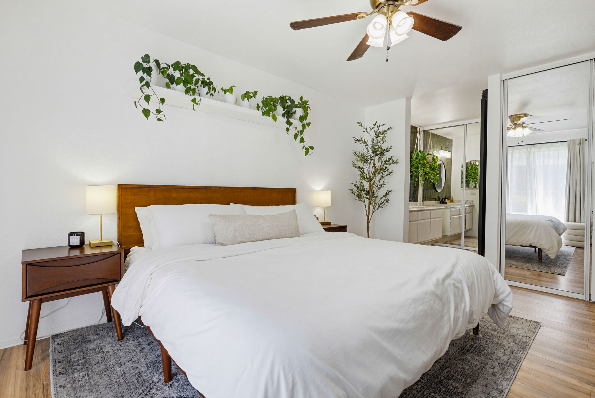 Virtual tour photo 32 of 66 for 12561 Edgemont Ln Apt 12