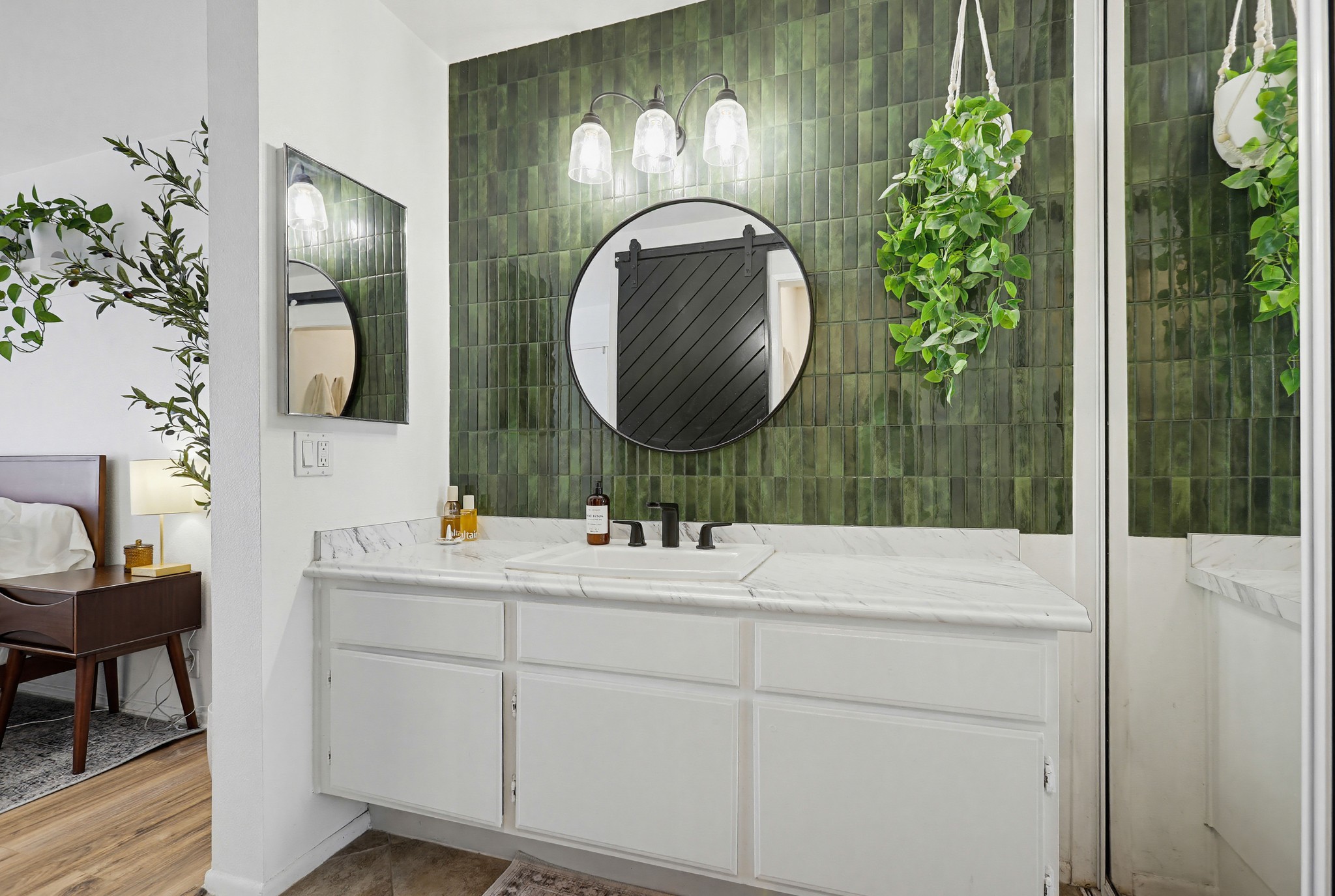 Virtual tour photo 38 of 66 for 12561 Edgemont Ln Apt 12