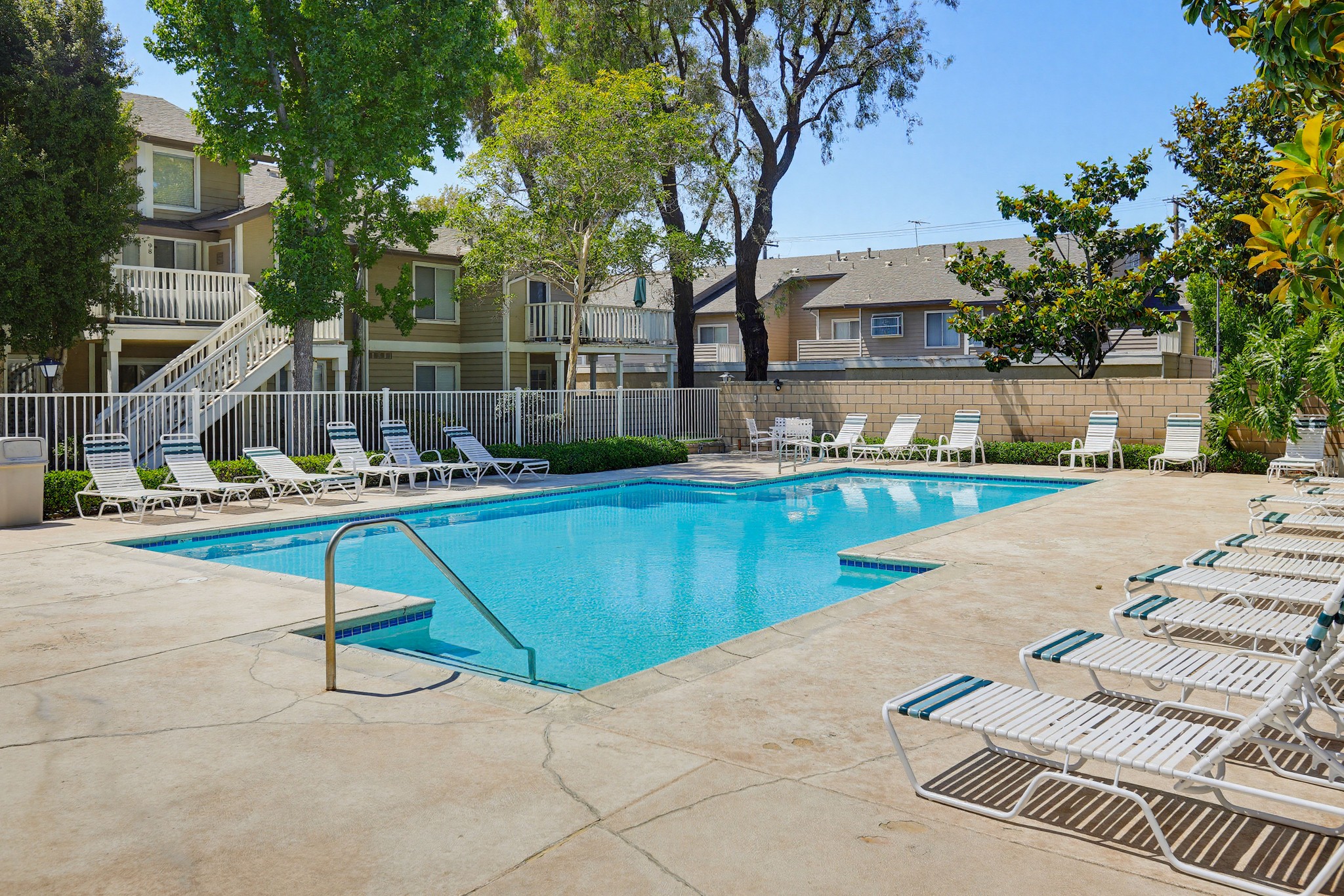 Virtual tour photo 57 of 66 for 12561 Edgemont Ln Apt 12