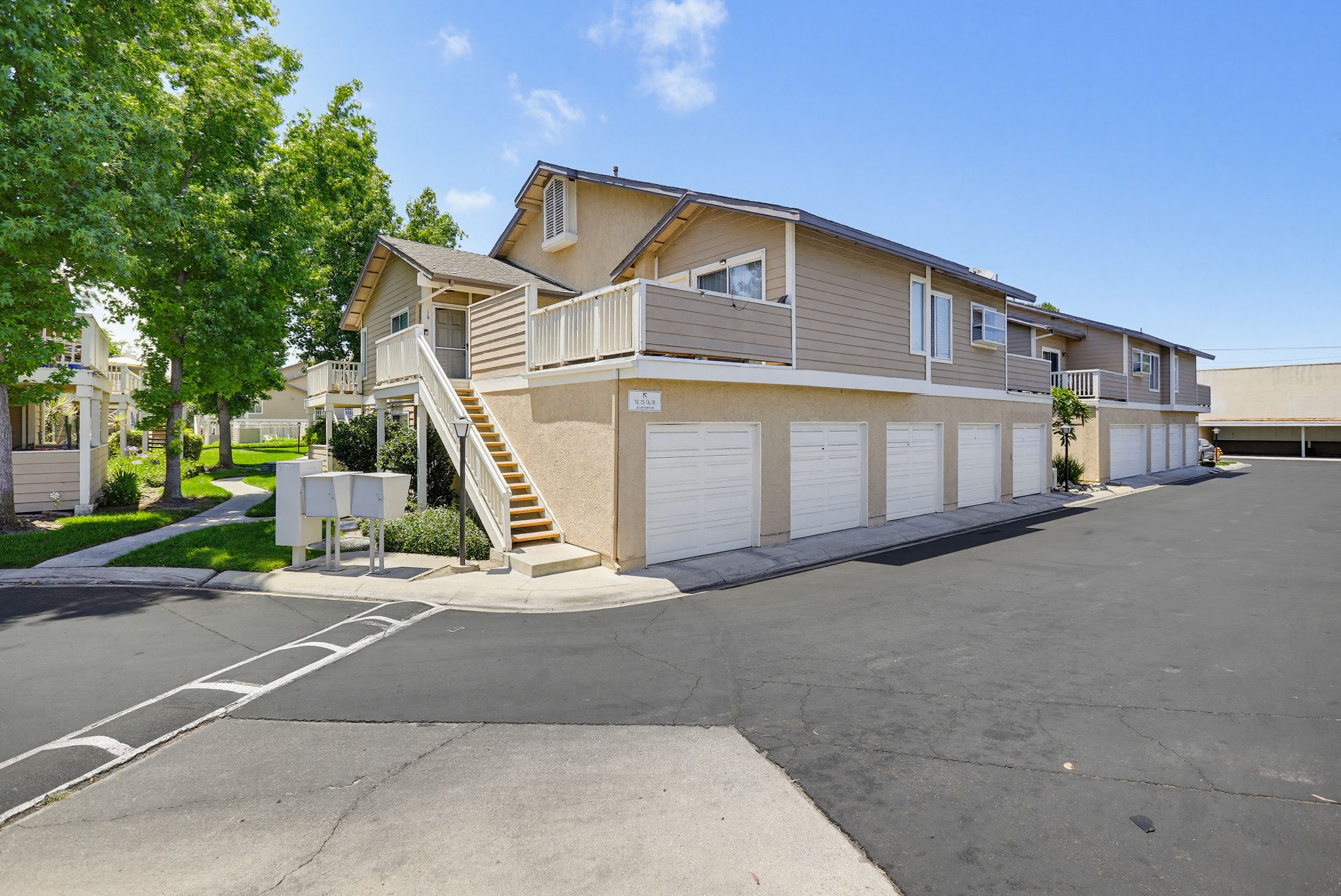 Virtual tour photo 65 of 66 for 12561 Edgemont Ln Apt 12