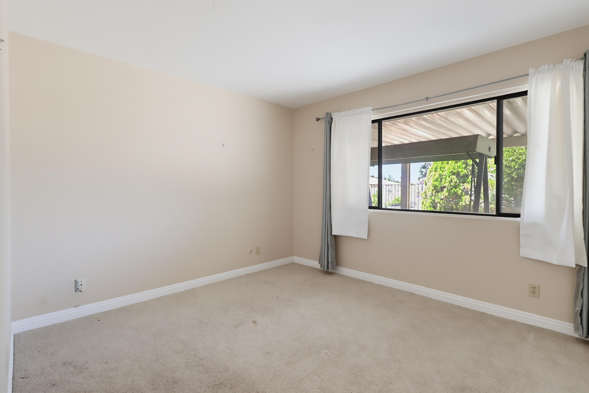 Virtual tour photo 24 of 46 for 12564 Camino Emparrado