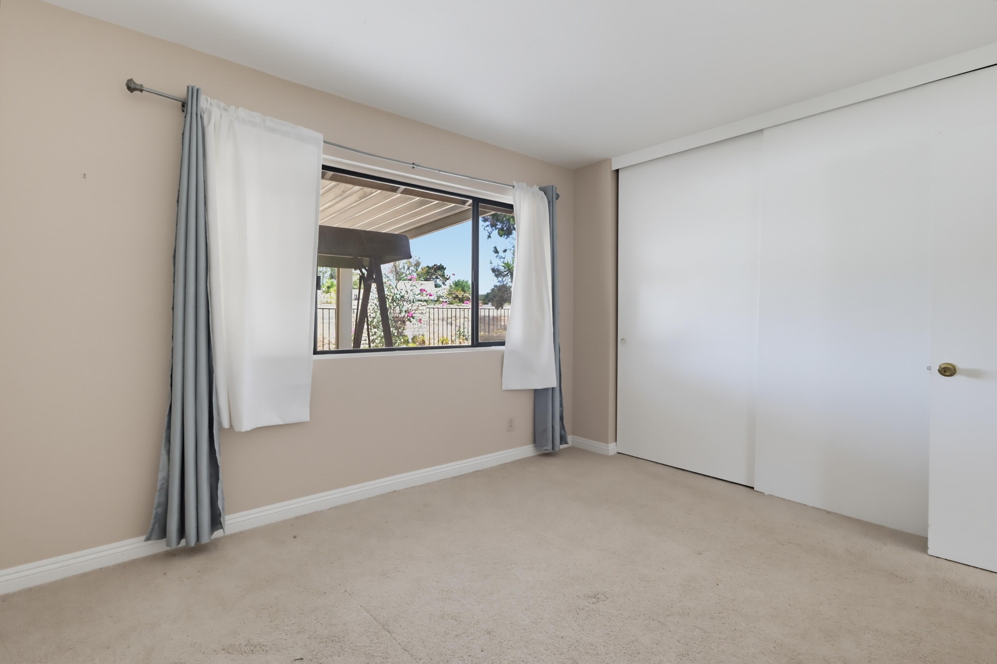 Virtual tour photo 25 of 46 for 12564 Camino Emparrado