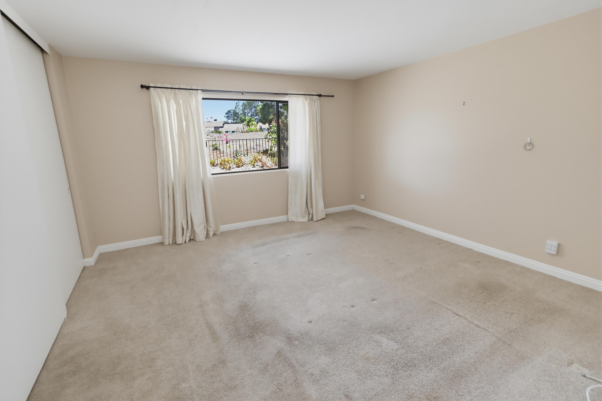 Virtual tour photo 30 of 46 for 12564 Camino Emparrado