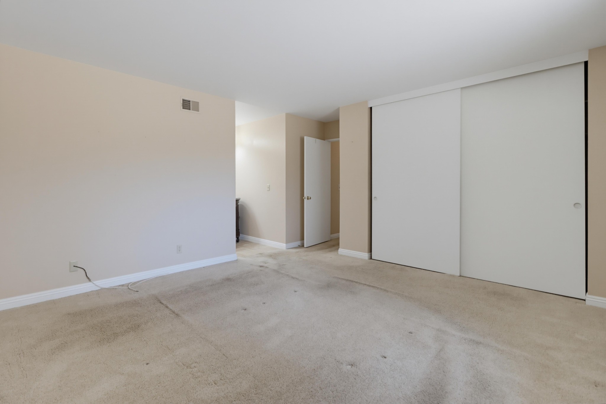 Virtual tour photo 32 of 46 for 12564 Camino Emparrado