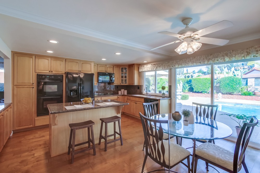Virtual tour photo 16 of 30 for 12580 Camino Vuelo