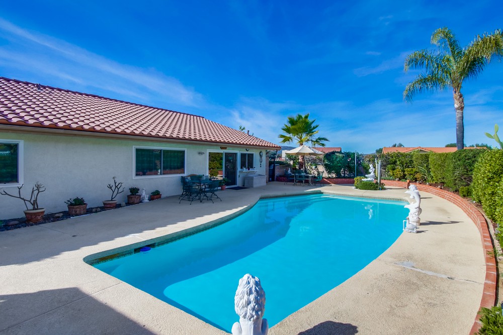 Virtual tour photo 31 of 30 for 12580 Camino Vuelo