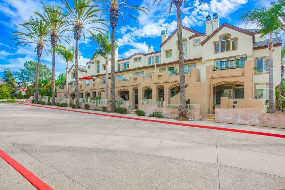 Virtual tour photo 1 of 45 for 12602 Carmel Country Rd UNIT 9