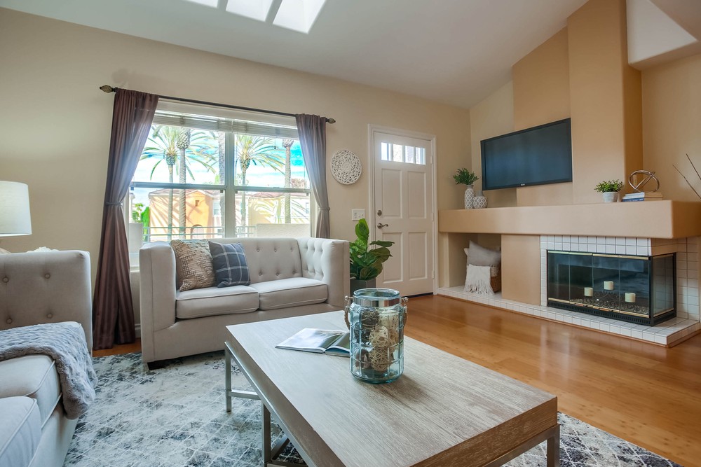 Virtual tour photo 13 of 45 for 12602 Carmel Country Rd UNIT 9