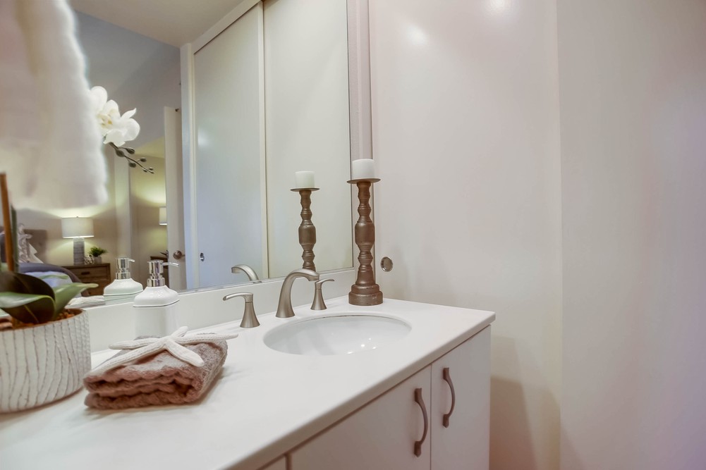 Virtual tour photo 34 of 45 for 12602 Carmel Country Rd UNIT 9