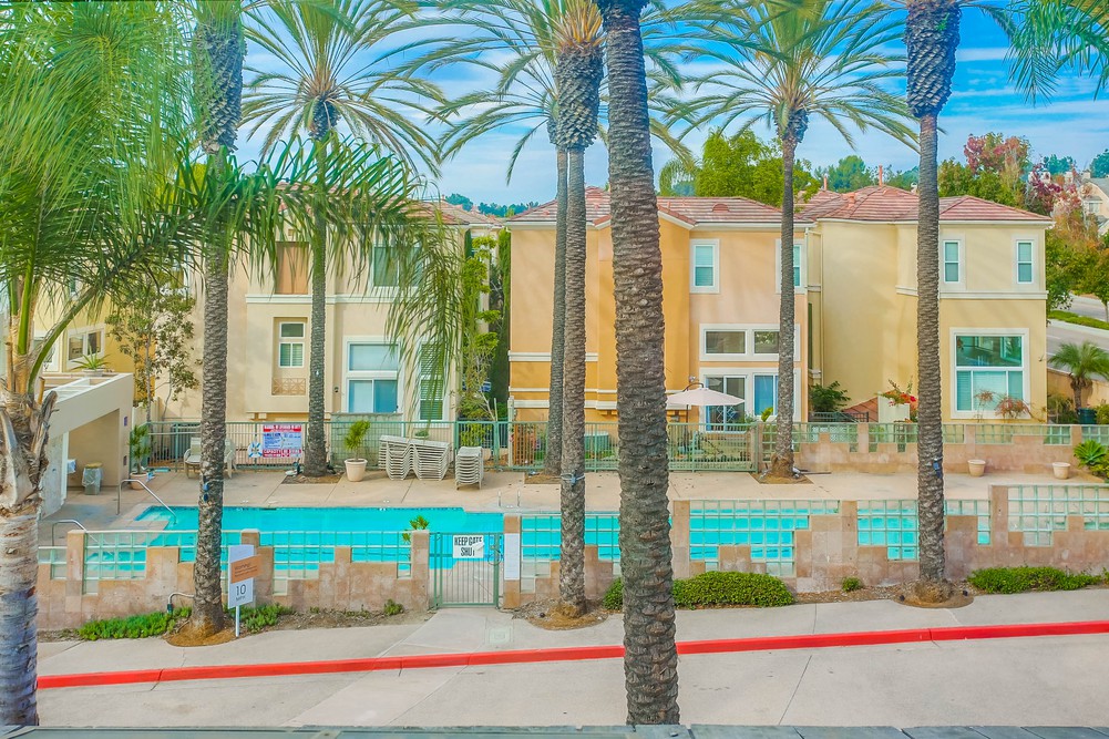 Virtual tour photo 37 of 45 for 12602 Carmel Country Rd UNIT 9