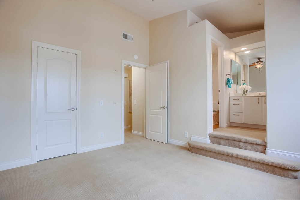 Virtual tour photo 40 of 45 for 12602 Carmel Country Rd UNIT 9