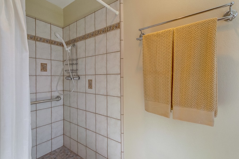 Virtual tour photo 38 of 63 for 12605 Higa Pl