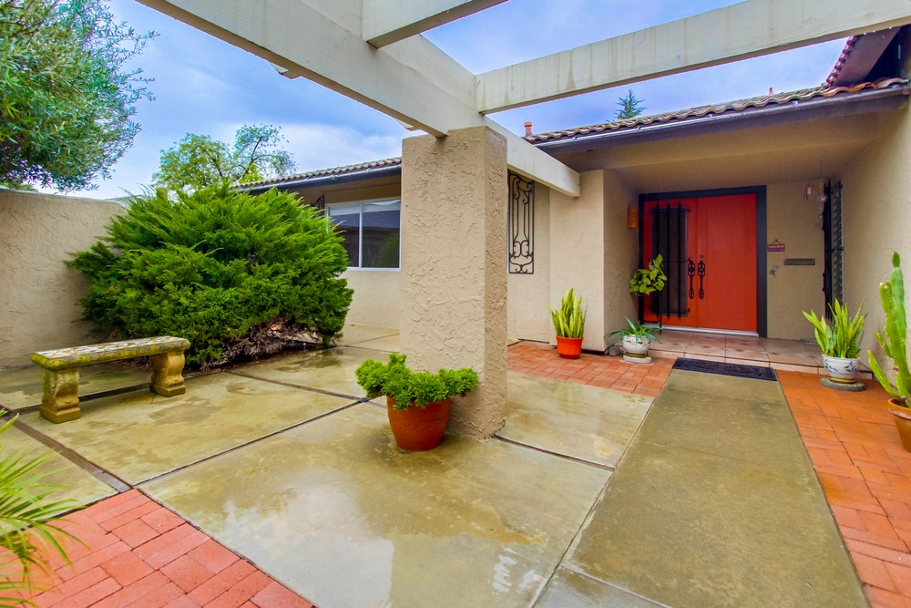 Virtual tour photo 6 of 58 for 12605 Higa Pl