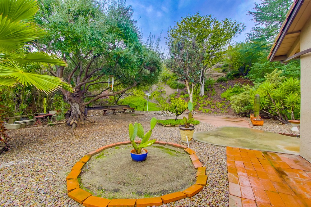 Virtual tour photo 48 of 58 for 12605 Higa Pl