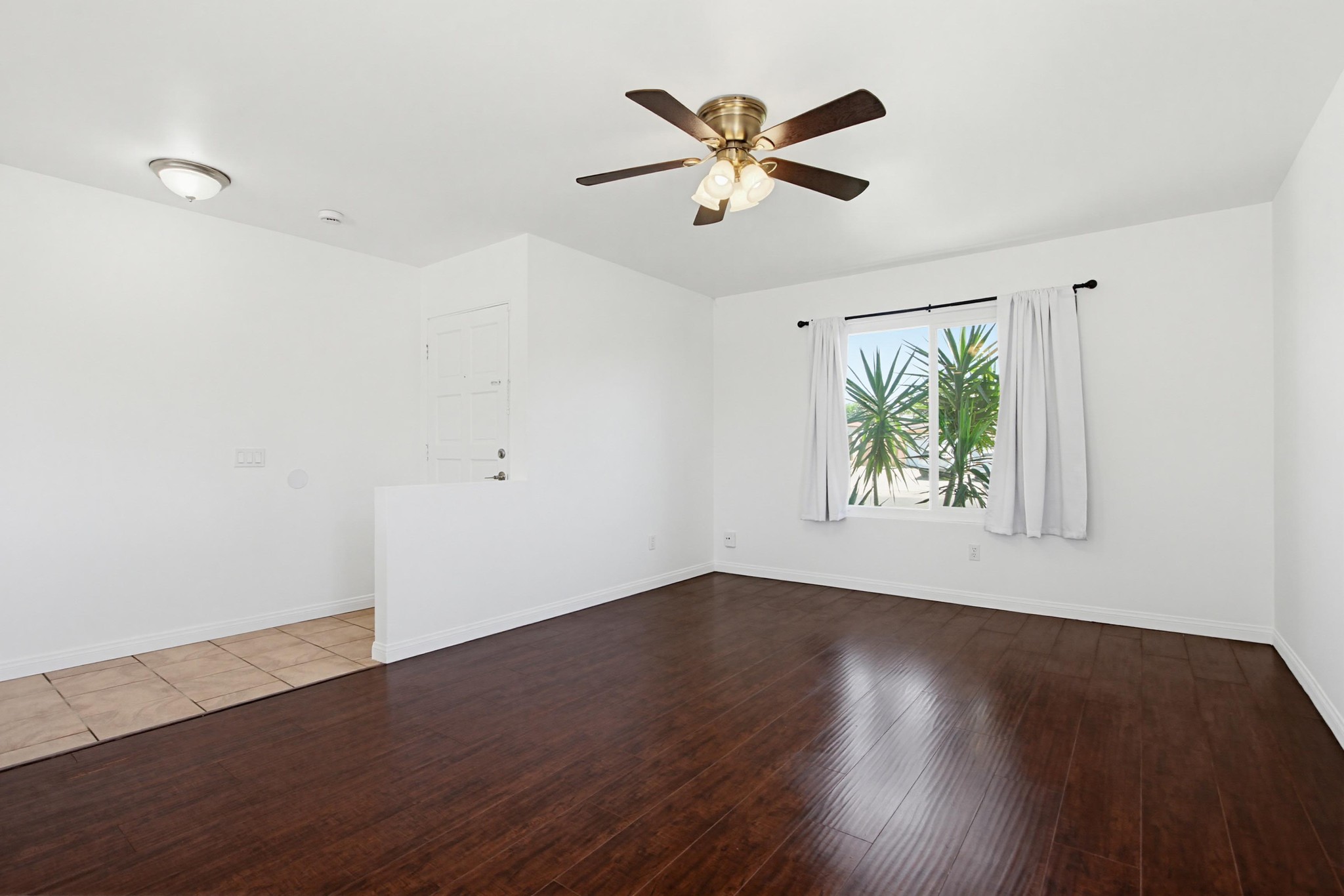 Virtual tour photo 9 of 47 for 1261 Conway Dr