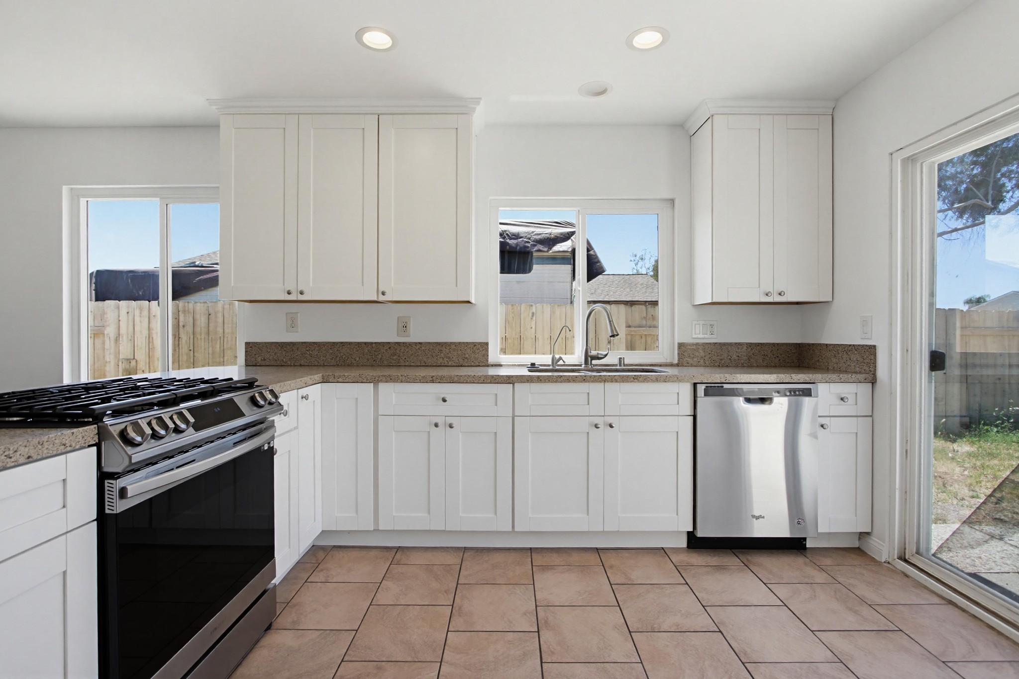 Virtual tour photo 17 of 47 for 1261 Conway Dr