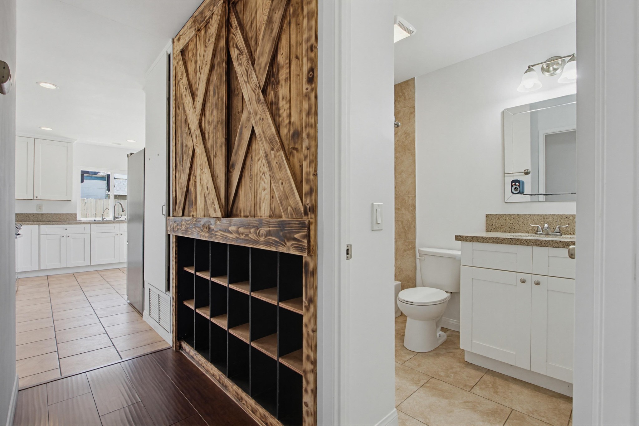 Virtual tour photo 19 of 47 for 1261 Conway Dr
