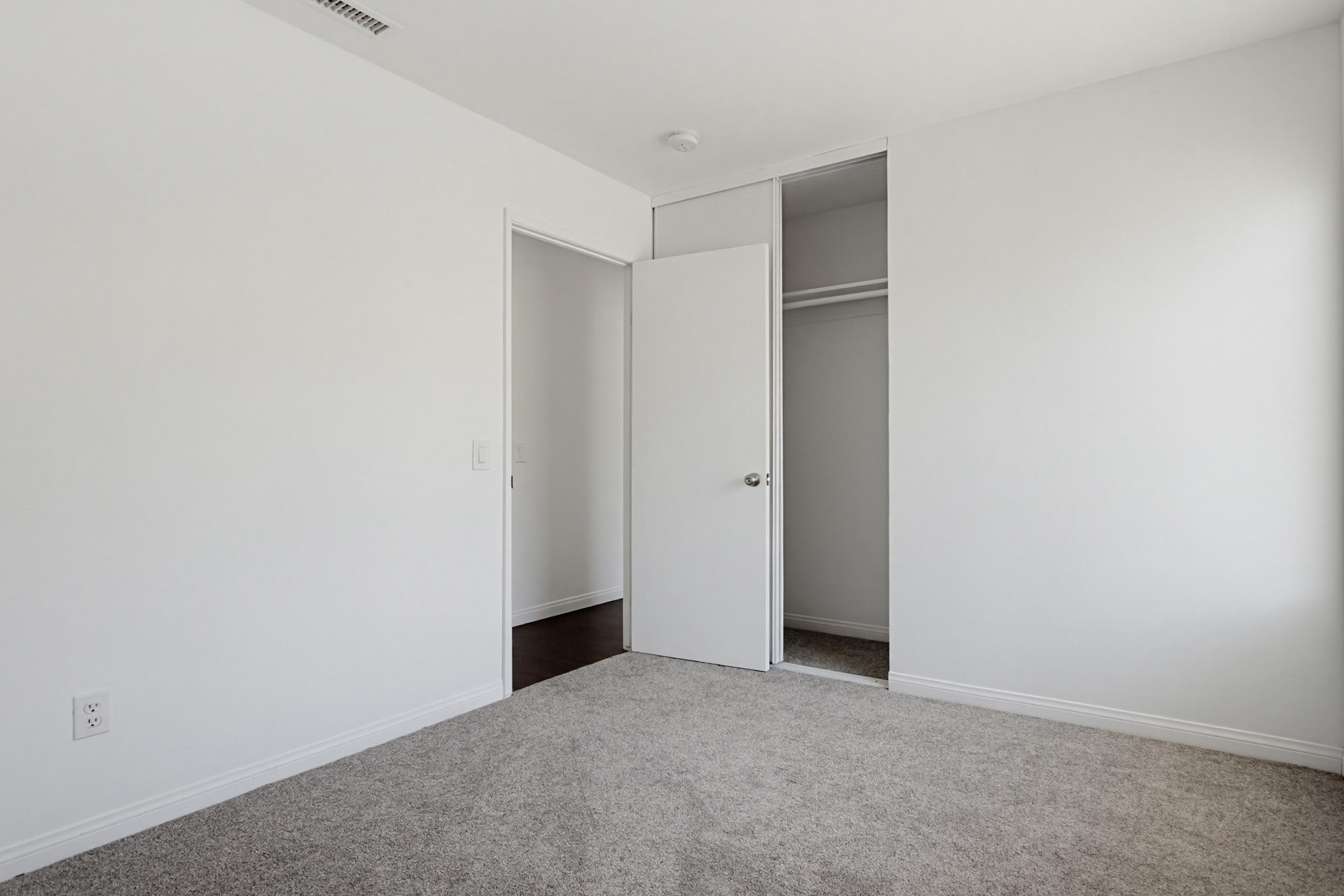 Virtual tour photo 35 of 47 for 1261 Conway Dr