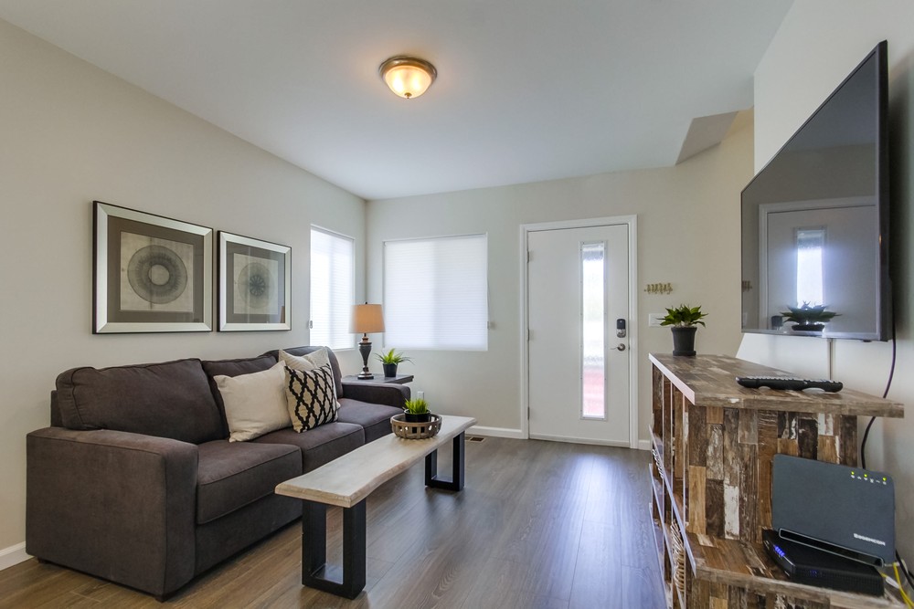 Virtual tour photo 11 of 44 for 1261 Goshen St