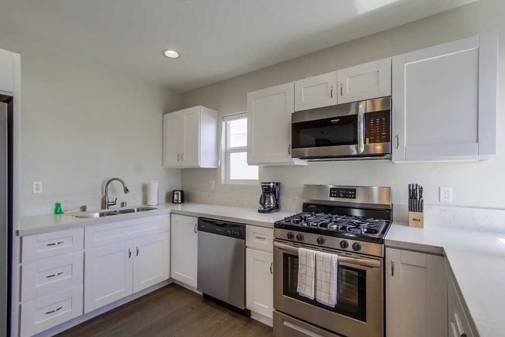 Virtual tour photo 18 of 44 for 1261 Goshen St