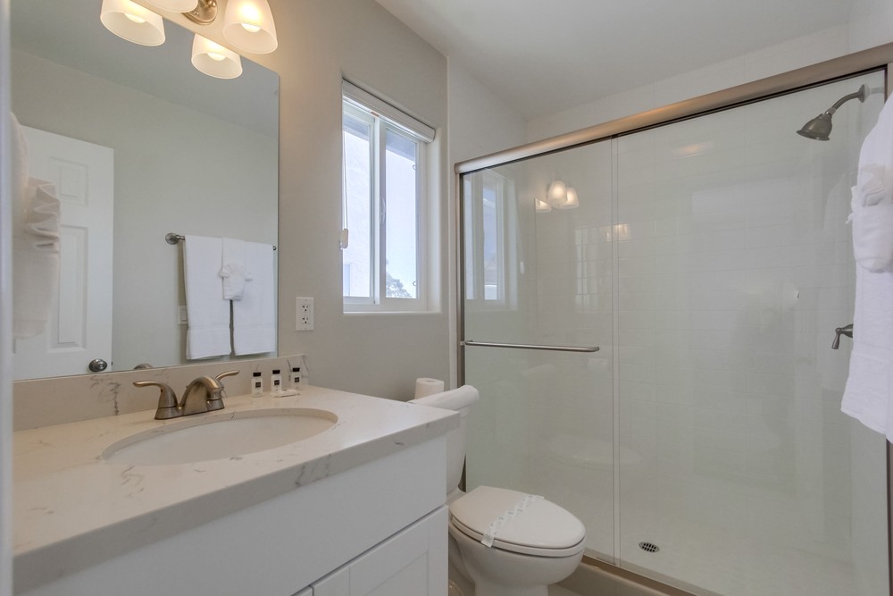 Virtual tour photo 32 of 44 for 1261 Goshen St