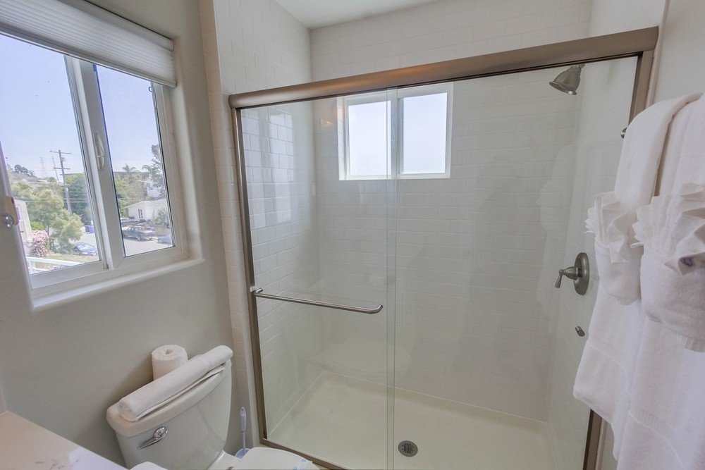 Virtual tour photo 42 of 44 for 1261 Goshen St