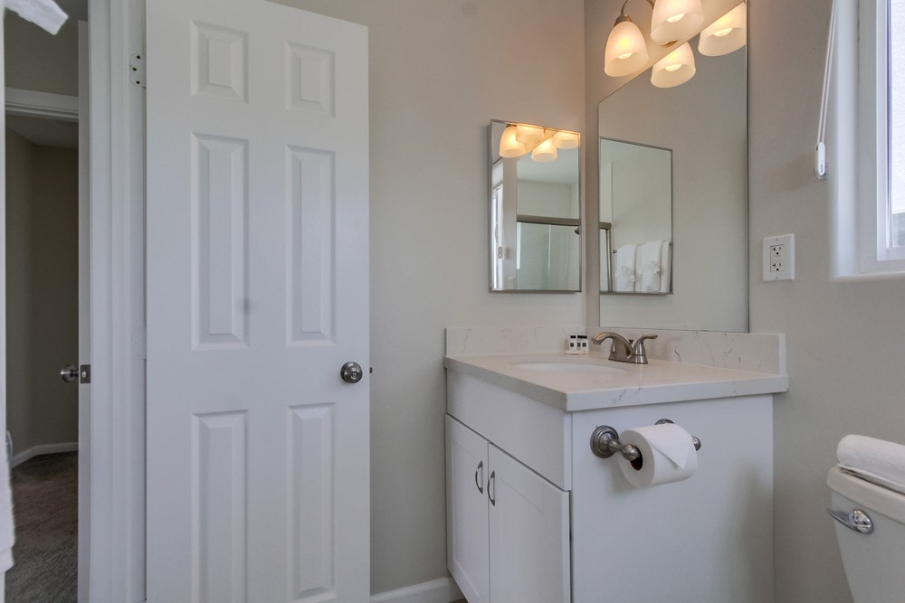 Virtual tour photo 43 of 44 for 1261 Goshen St