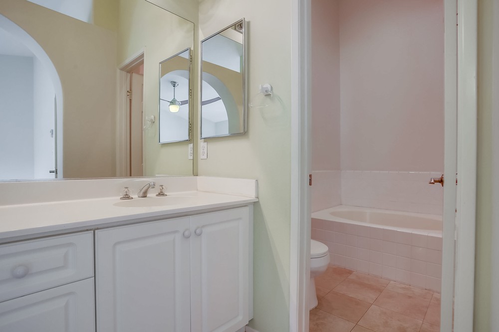 Virtual tour photo 42 of 53 for 12611 El Camino Real b