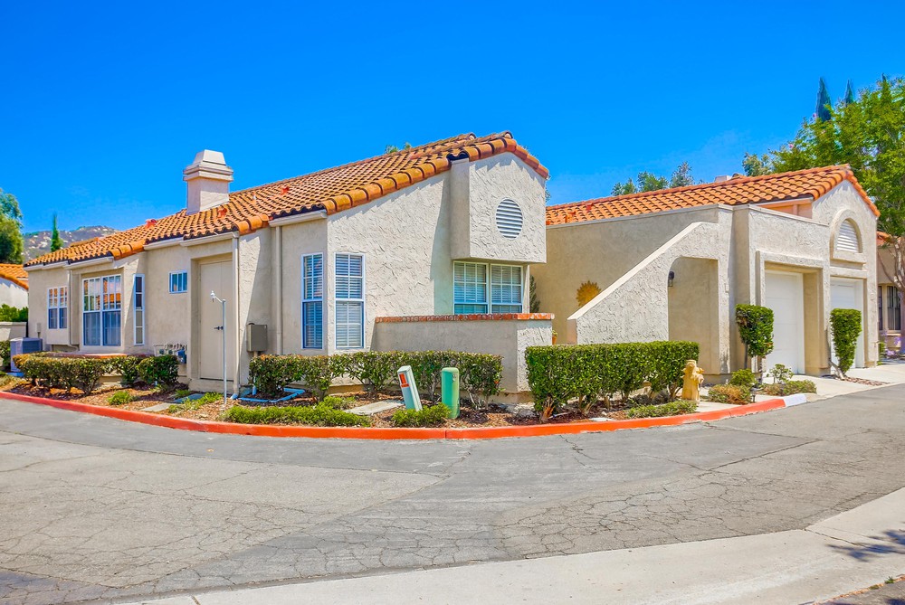 Virtual tour photo 3 of 45 for 12616 Calle Tamega