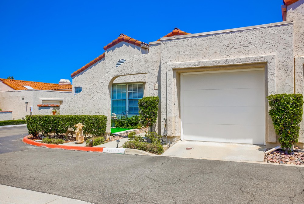 Virtual tour photo 4 of 45 for 12616 Calle Tamega