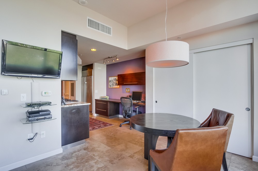 Virtual tour photo 8 of 43 for 1262 Kettner Boulevard #603