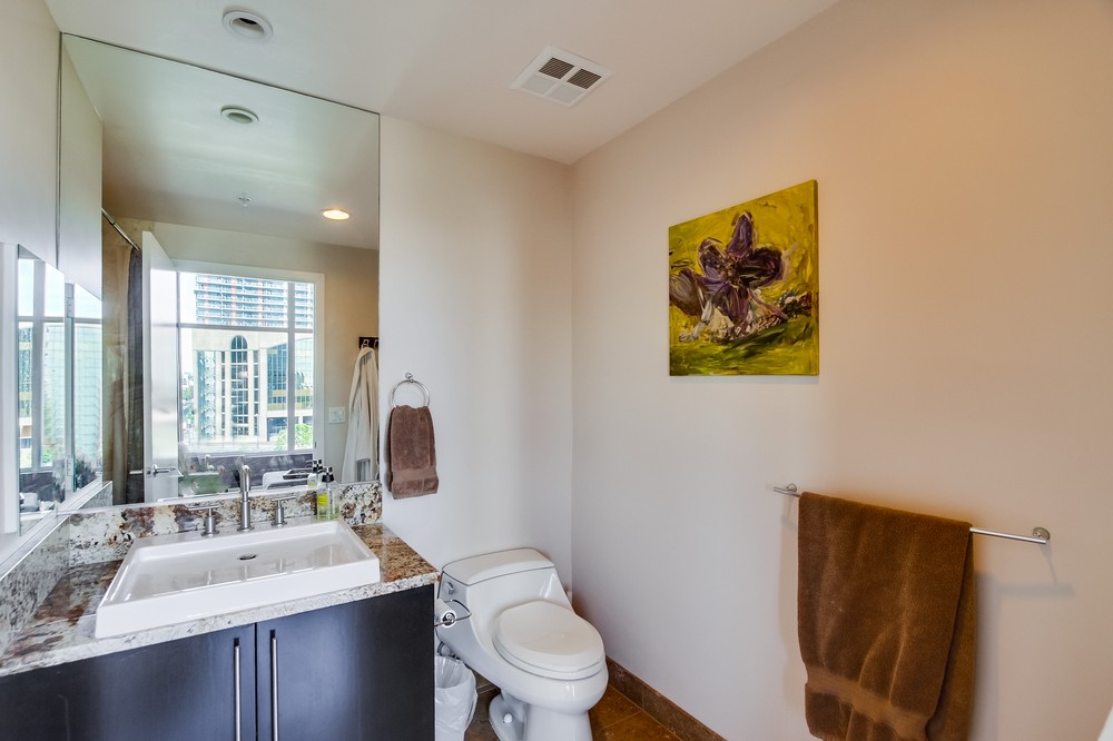 Virtual tour photo 17 of 43 for 1262 Kettner Boulevard #603