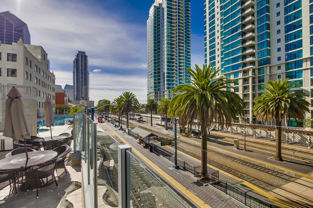 Virtual tour photo 35 of 43 for 1262 Kettner Boulevard #603
