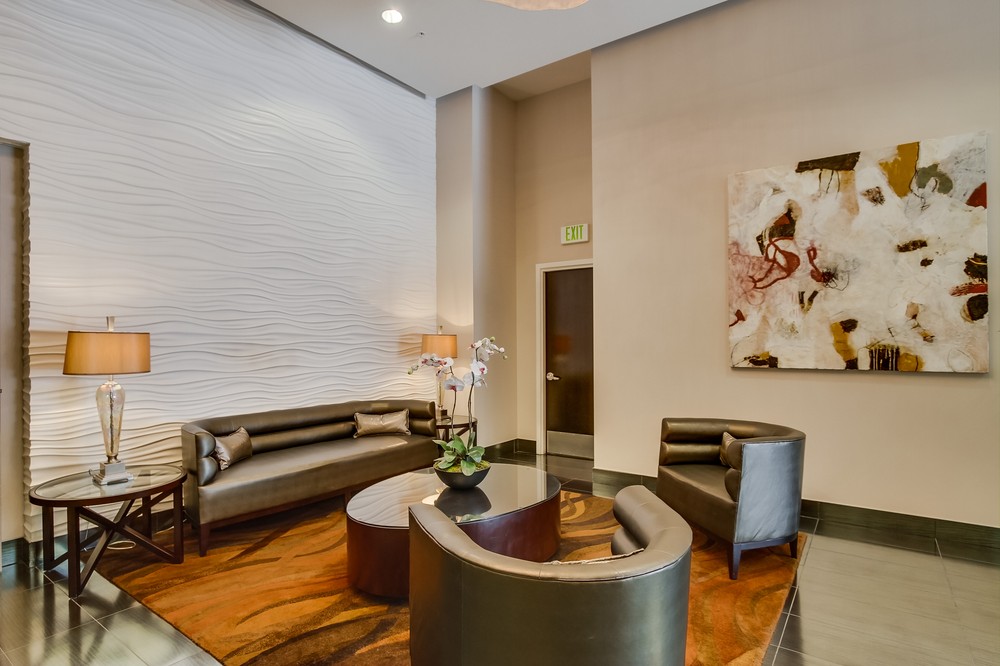 Virtual tour photo 40 of 43 for 1262 Kettner Boulevard #603