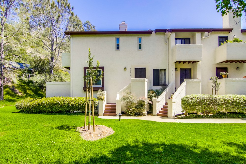Virtual tour photo 6 of 56 for 1262 River Glen Row #19