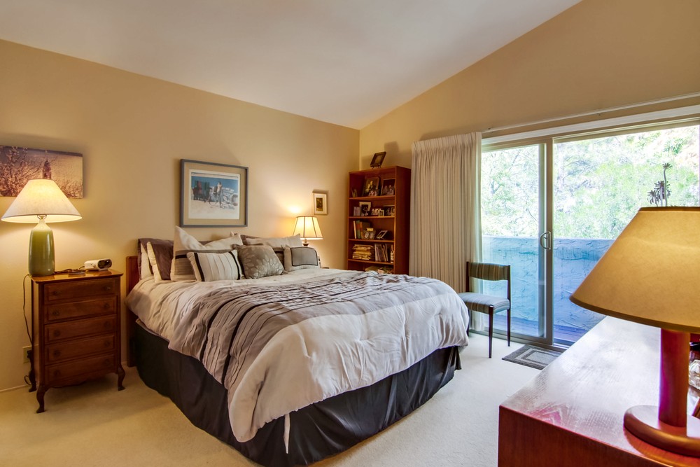 Virtual tour photo 41 of 56 for 1262 River Glen Row #19