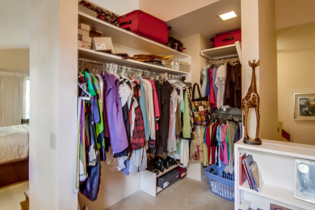 Virtual tour photo 49 of 56 for 1262 River Glen Row #19