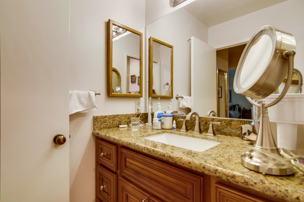 Virtual tour photo 51 of 56 for 1262 River Glen Row #19