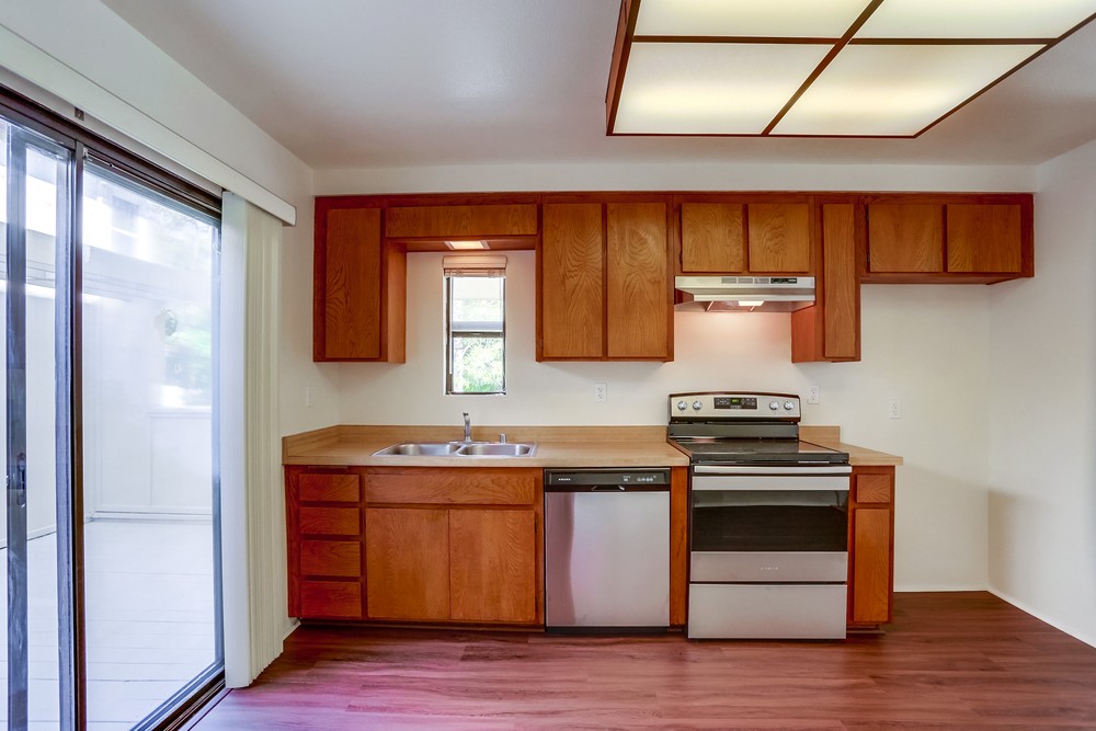 Virtual tour photo 12 of 30 for 1262 River Glen Row UNIT 17