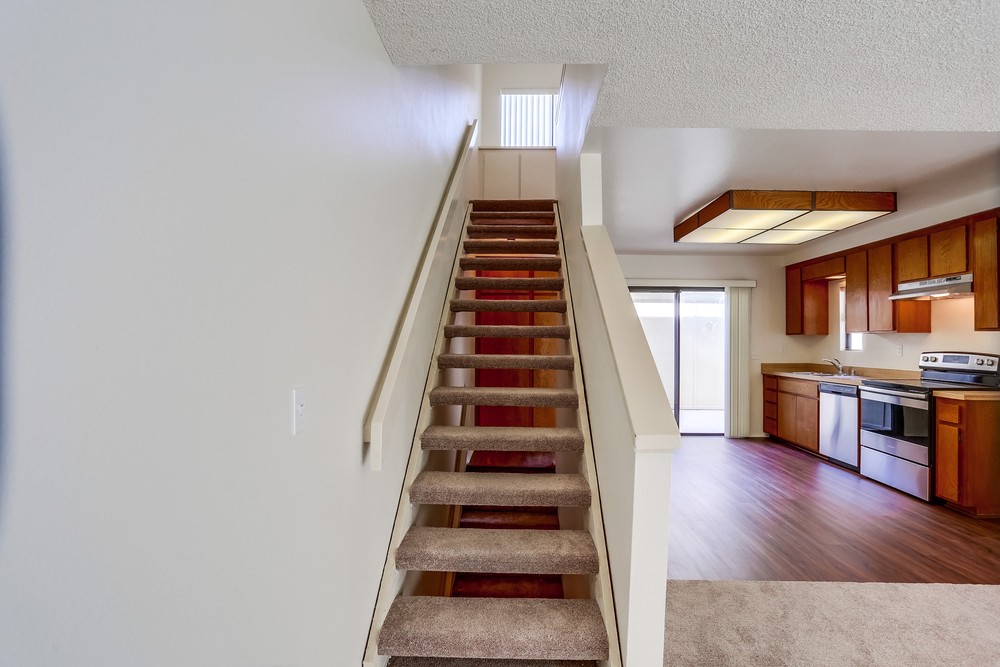 Virtual tour photo 18 of 30 for 1262 River Glen Row UNIT 17