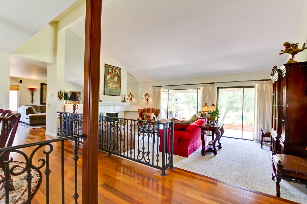 Virtual tour photo 10 of 47 for 12621 Camino Vuelo