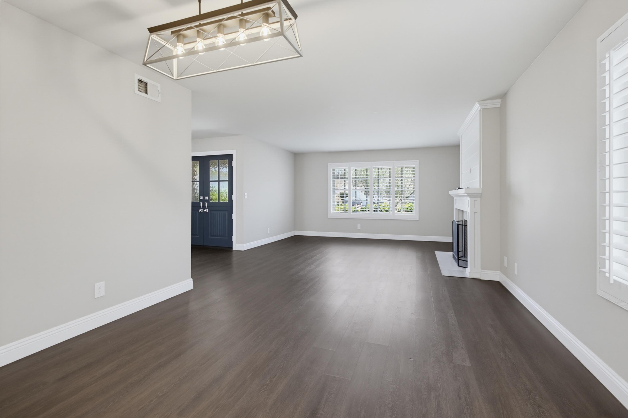 Virtual tour photo 11 of 44 for 12634 Birchbrook Ct