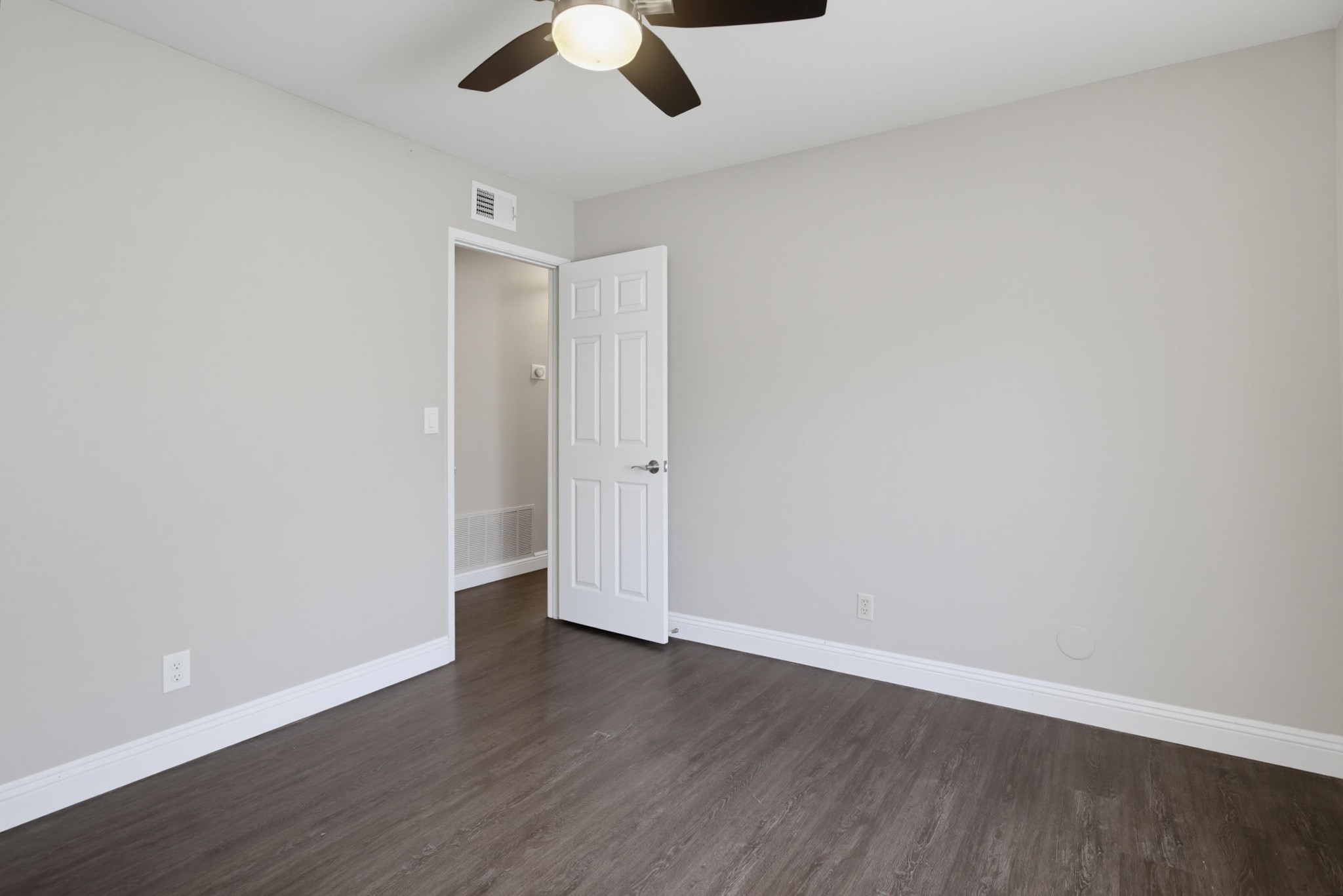 Virtual tour photo 29 of 44 for 12634 Birchbrook Ct