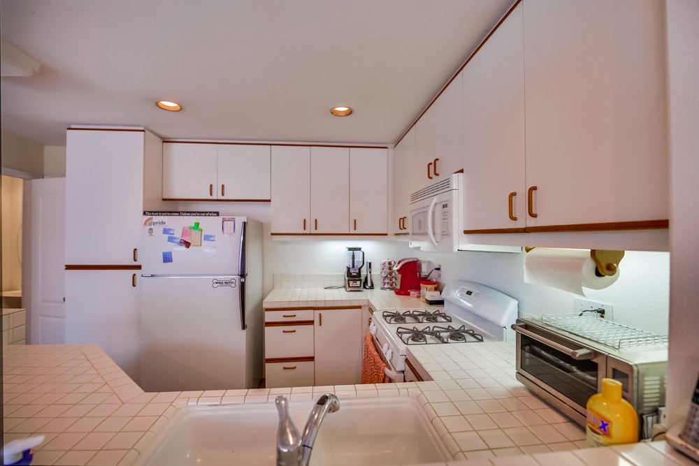 Virtual tour photo 14 of 37 for 12642 Carmel Country Rd #146